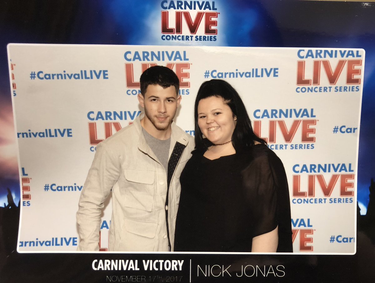emily_skaggs13's tweet photo. happy birthday @nickjonas <3 u will always be famous 🫶❣️ https://t.co/XsMk1rgvow