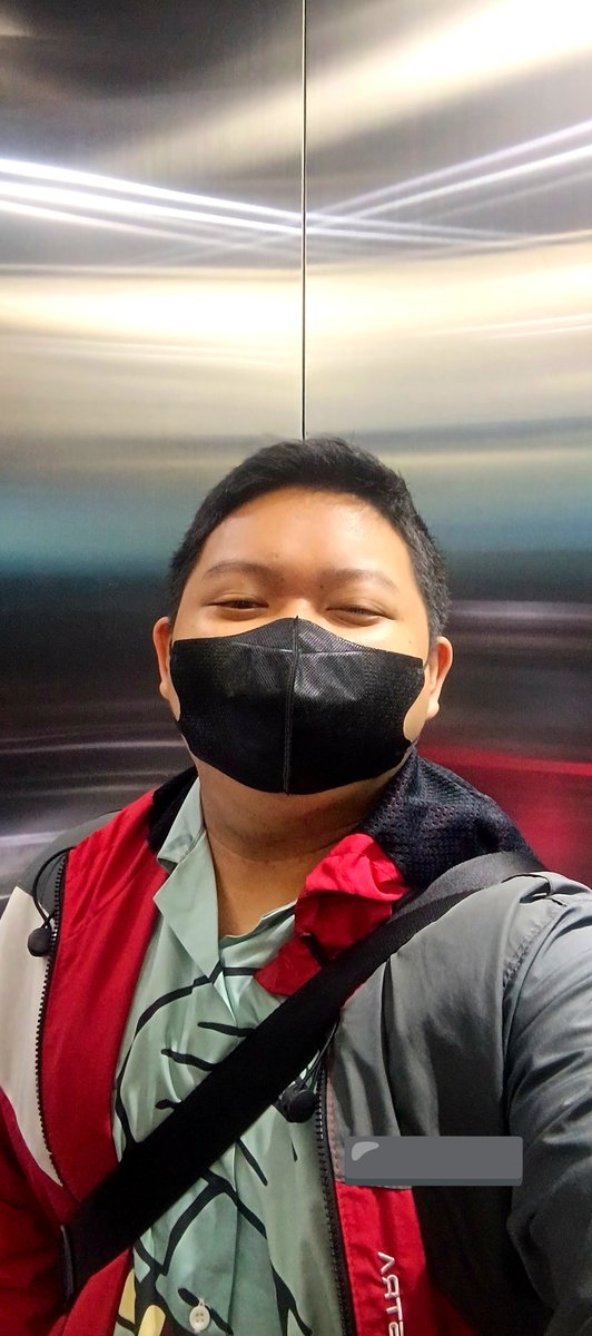 AnemosHex's tweet photo. Mencari cuan agar bisa liburan https://t.co/cNajFkq31j
