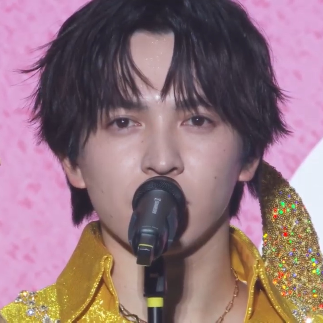 m_h__09's tweet photo. さすがに【吉田仁人 顔】 https://t.co/yMTj0PAi15