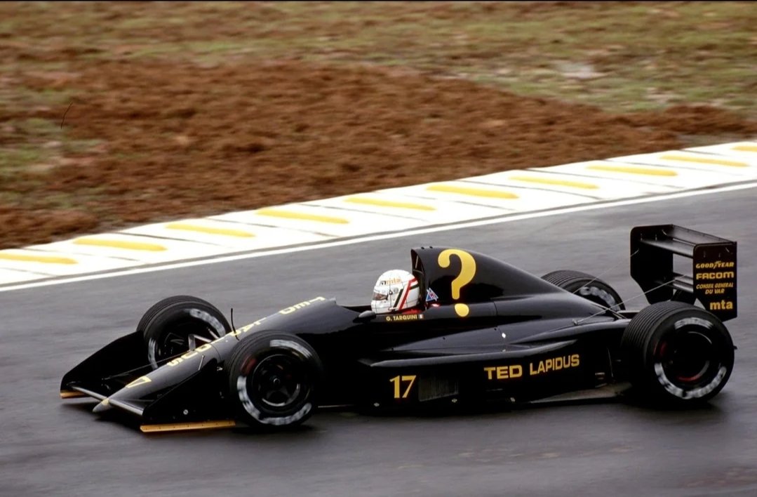 Lynprovising's tweet photo. Favorite Genre: progressively more confused F1 cars https://t.co/ChNGm8JxAr