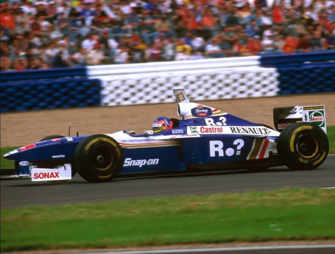 Lynprovising's tweet photo. Favorite Genre: progressively more confused F1 cars https://t.co/ChNGm8JxAr