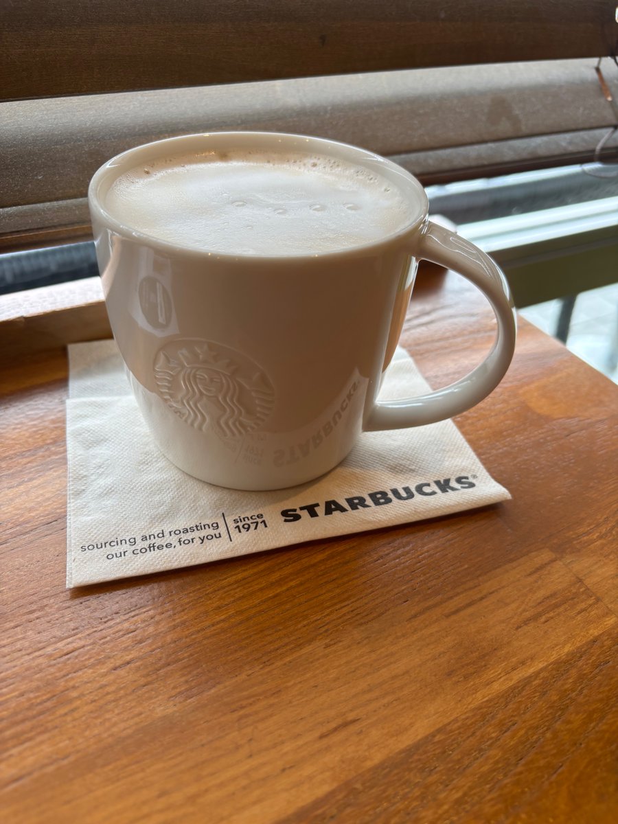 fukugyool__'s tweet photo. 70%OFFでゲットしたスタバチケットで、の午後を優雅にカフェタイム☕

同じ値段で3倍楽しめてる気がして、なんだか得した気分。

こういうお得情報、見つけたらまた共有します！！
気になる方はフォローしてお待ちください。 https://t.co/D8ioDBkgUK
