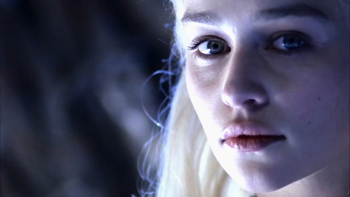 celinde_louisa's tweet photo. Emilia Clarke as Daenerys (HD) from S1 promo. https://t.co/ozlm3CXcpI