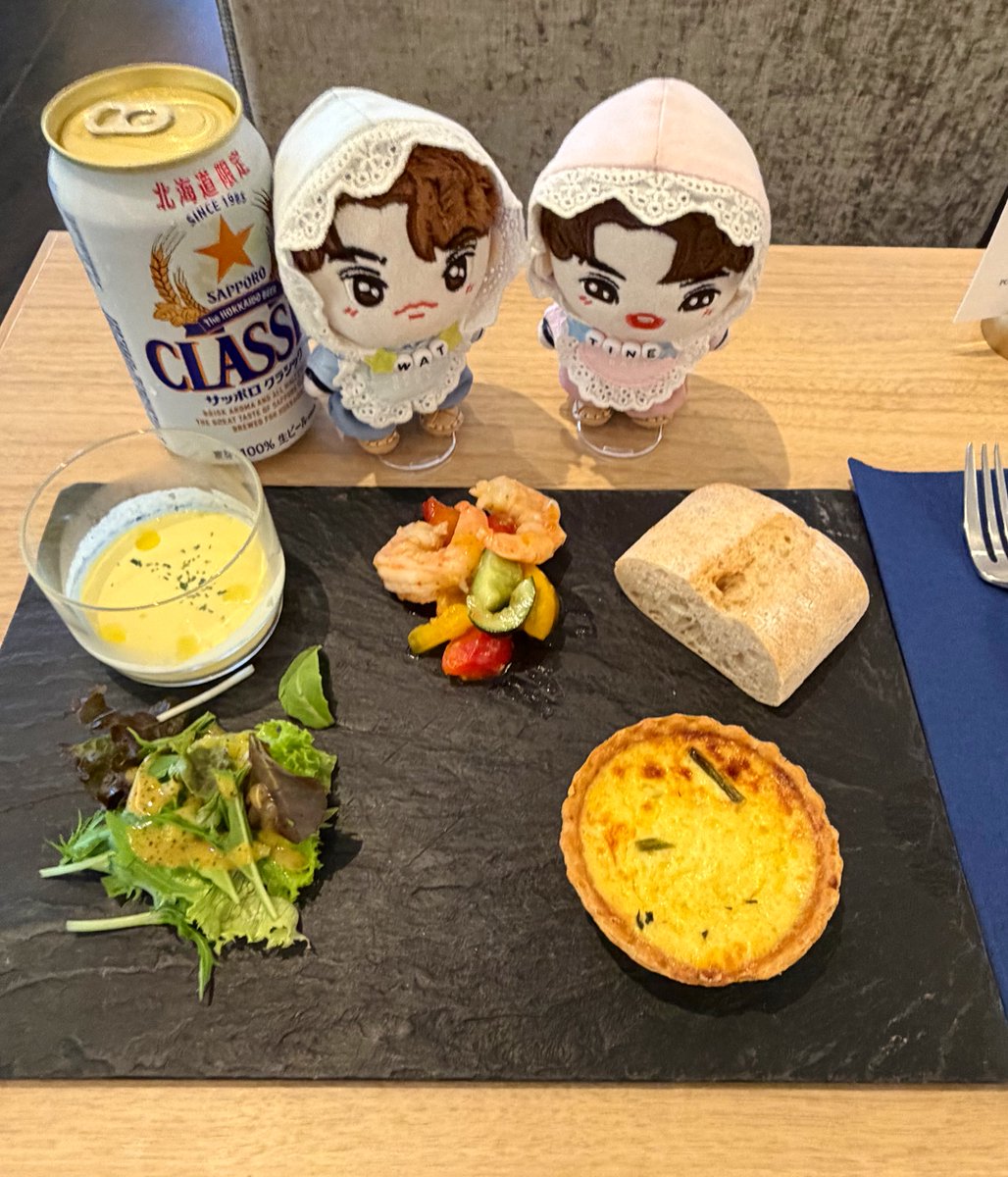 michincobw's tweet photo. 今日は時間に余裕があったので出発前にラウンジでゆっくりしてる😊 https://t.co/oJJy8U1vFz