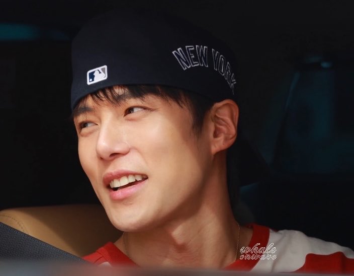 CULTHYUK's tweet photo. 250927 minhyuk i still think about you https://t.co/vSdlgPyyzX