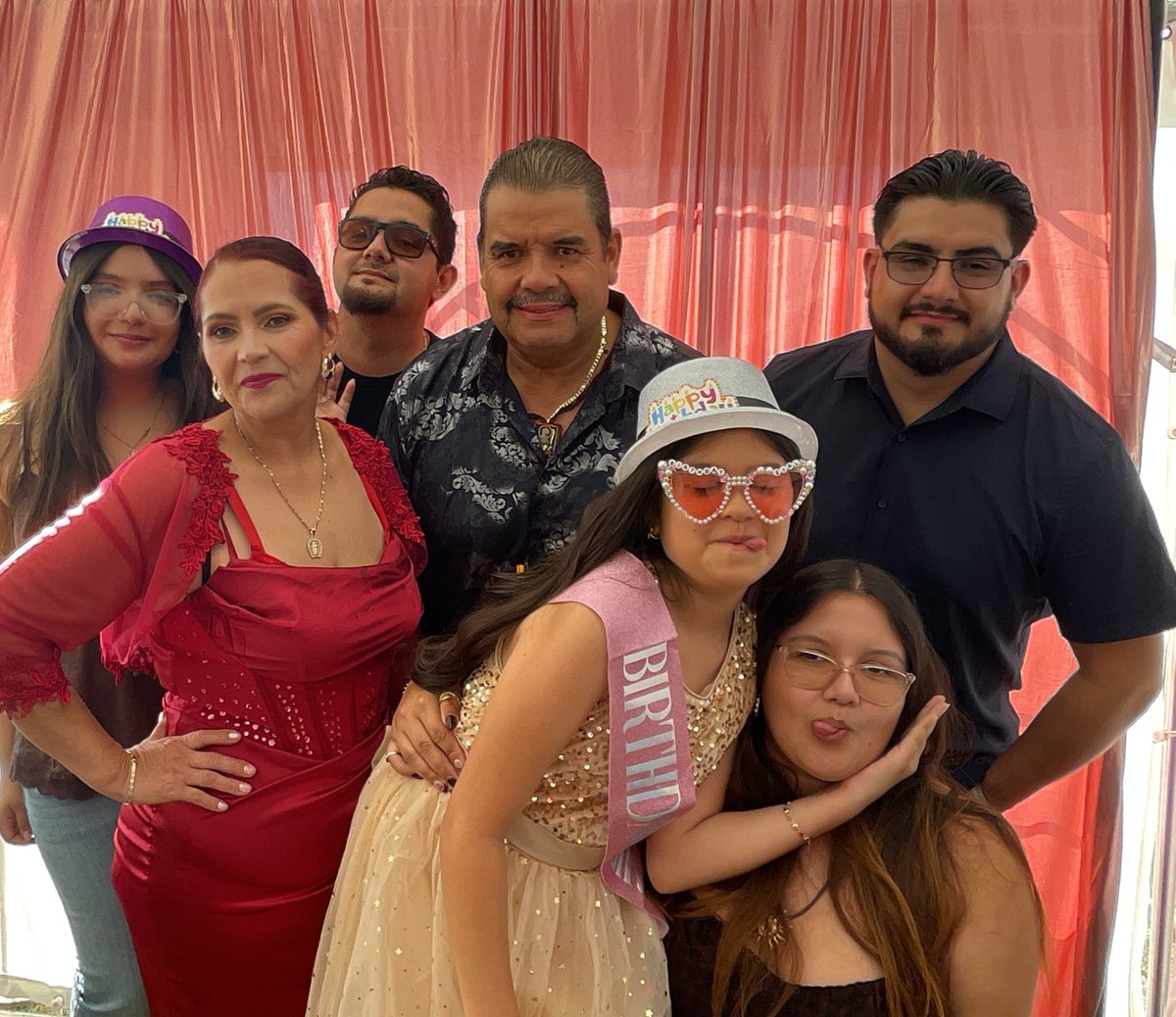 anasprofession1's tweet photo. Alexas Birthday party #saboresdelacalle #facebook  #Paratiiiiiiiiiiiiiiiiiiiiiiiiiiiiiii #buenosdiasporlamañana #fyp https://t.co/e7s3LHwe64