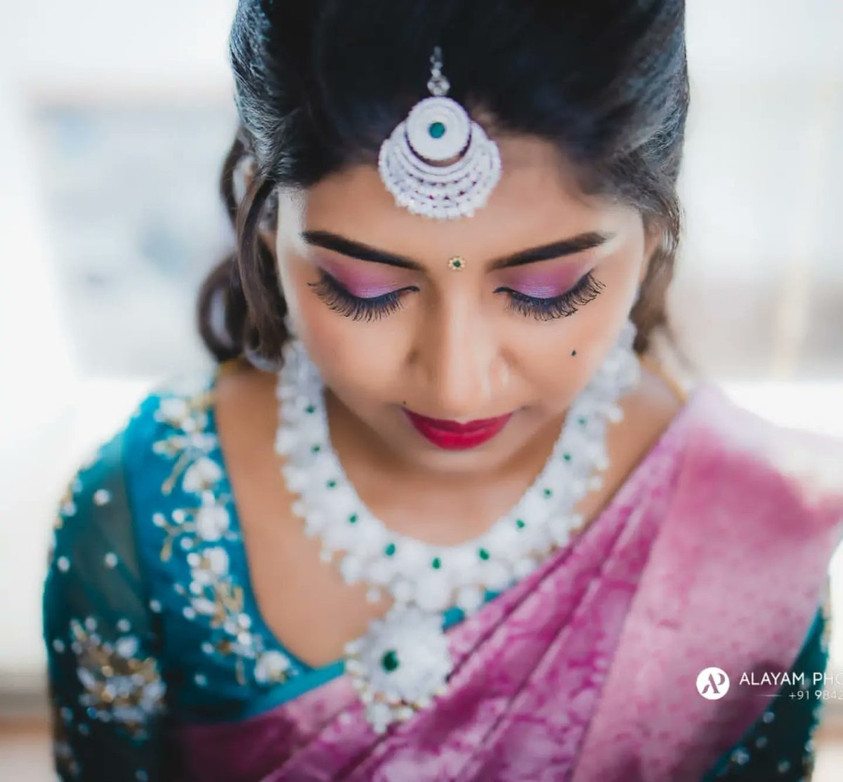 AureaFotheppw's tweet photo. Makeup&amp;hair @jenisince1991
✅
For bridal euquiries contact ☎️ 9003744490 https://t.co/2V4o3vUNnk