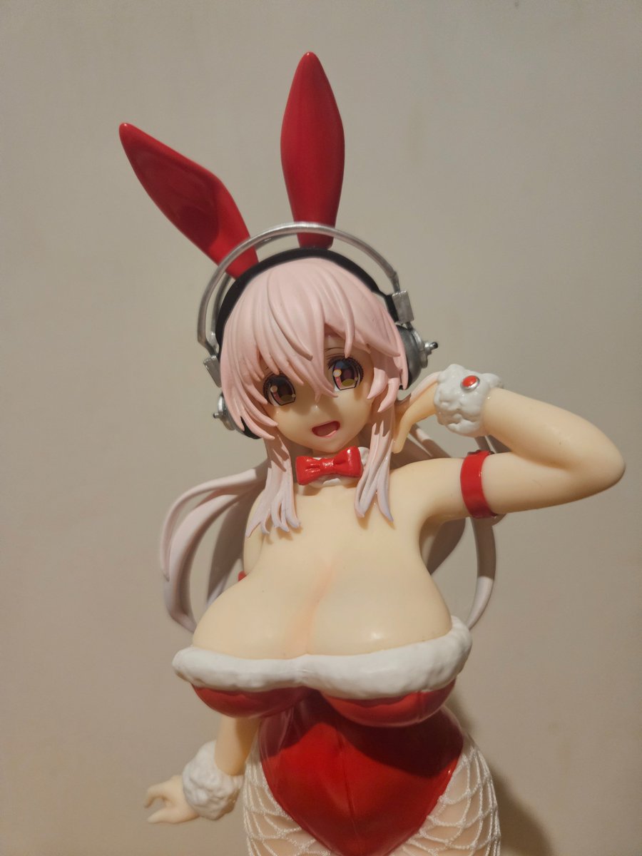 ranu_bkk's tweet photo. 彼女がここに到着するまでに時間がかかりましたが、待った価値がありました。 https://t.co/OaotCS0EZq