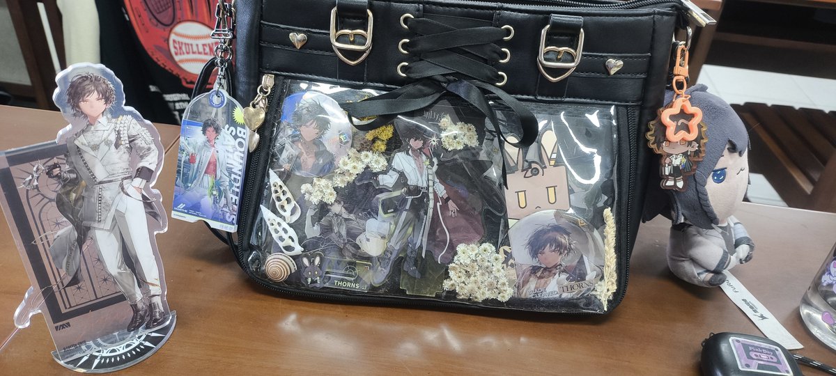 bunnypyonny's tweet photo. Itabag posting https://t.co/OmMiA1Lv6v