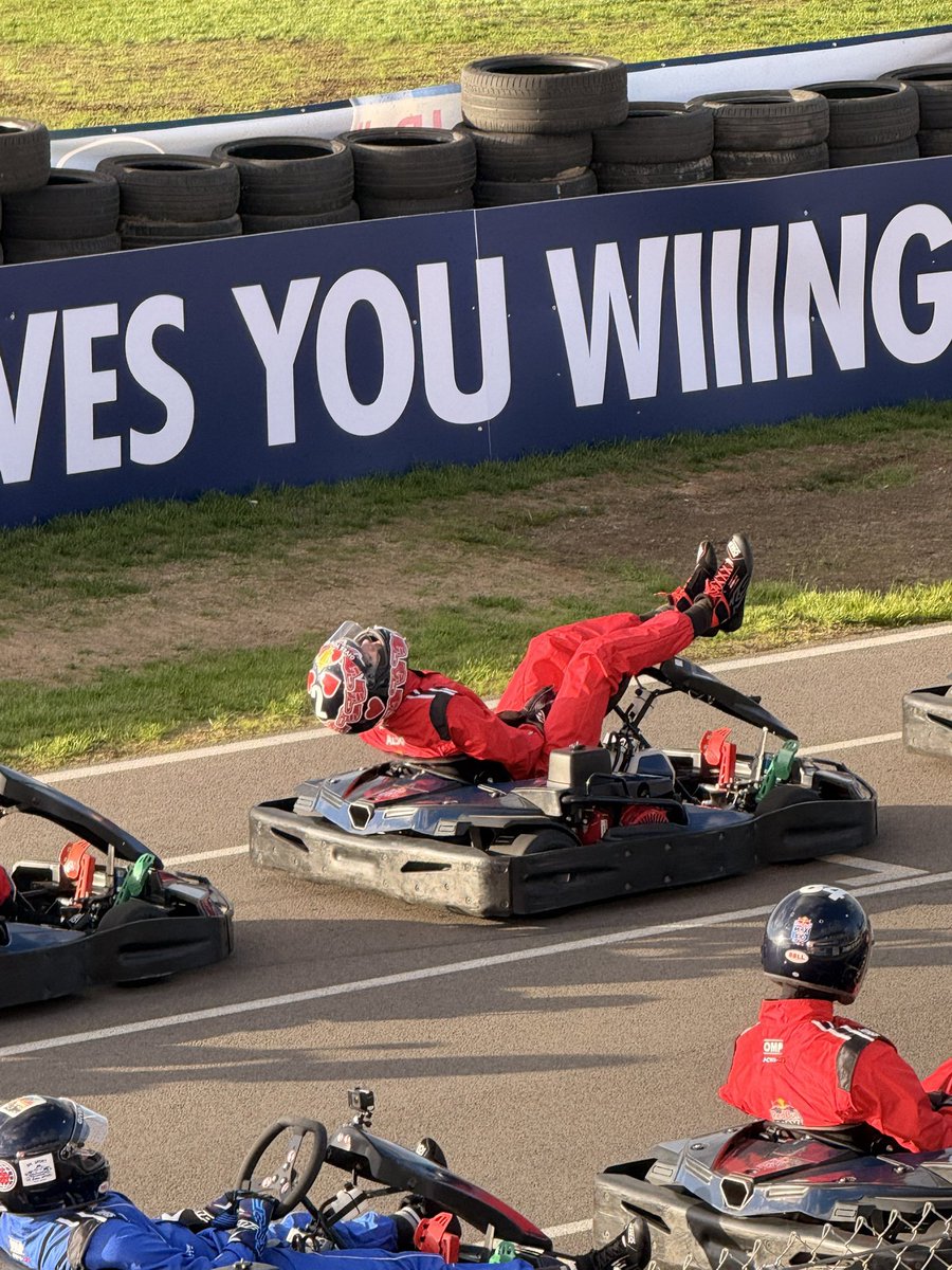 GencerVrol's tweet photo. @thekahramanf1 @EnisKirazoglu @Max33Verstappen @RedBullTR @redbullracing https://t.co/5SApWcMJ8j