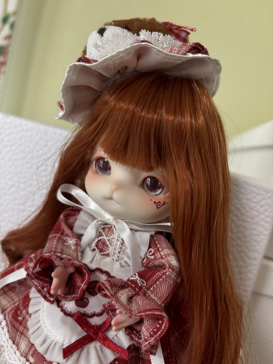 amicotan's tweet photo. そして新たにお迎えした子。ブラインドドールなんだけどクオリティめっちゃ高い…！おめめがキラッキラで、お肌もスベスベで、お顔立ちがあまりにも可愛すぎる…！普段ケモっぽい子には食指が動かないんだけど、この子は一目惚れでした💕 https://t.co/8ciEY2Ua4m