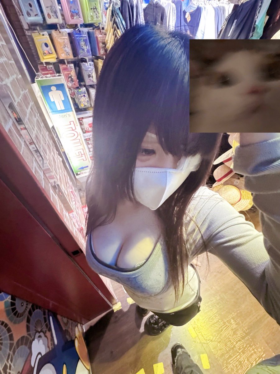 2qcs_'s tweet photo. ༼  ຶ.̮   ຶ༽ https://t.co/nLrmFSfq8O