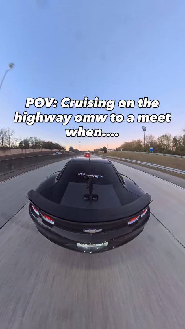 GriceldaDu6dp's tweet photo. Cruising with my fellow SS. https://t.co/WcwNQoSg10