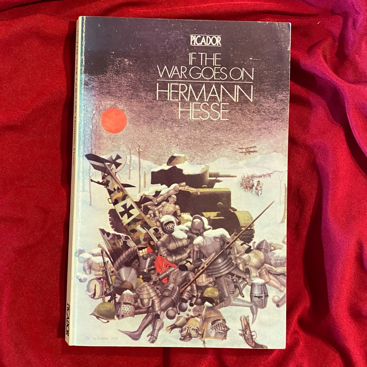 CharlottHowhl's tweet photo. Hesse Nonfiction
25 monies https://t.co/XRdQeLQW5F