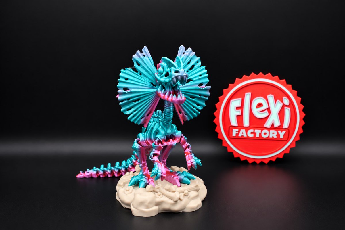 joedubsg's tweet photo. Who remembers this little one from #JurassicPark Watch how she gets made on my YouTube! ☝️
#3DPrinting #JurassicPark #Dinosaur https://t.co/BJ8WcK5QBa