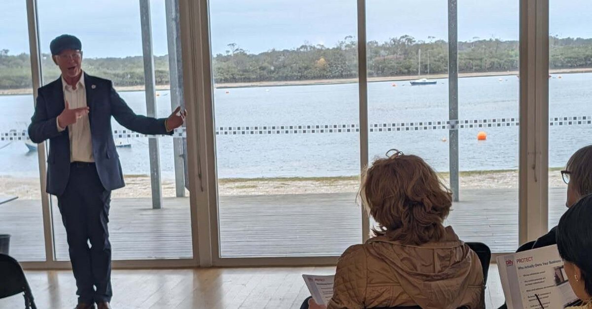 DifySocial's tweet photo. Making social media work isn’t simply about posting more often.

This morning I presented PROTECT → BUILD → GROW 🛡️🔨📈 at the City of Casey Business Coffee Club ☕️⛵️

Read the blog + view the presentation 👉 https://t.co/HMMvC183K2 https://t.co/hfRBYsVP0w