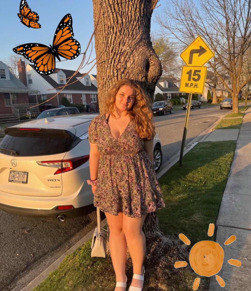 LeonorGrangfg's tweet photo. sisters of KTΓ fall ‘24! ! Hey girl! My name is Julia Dasaro and I am originally from Brooklyn, NY, and I’m going to be a Sophomore this year! I study Politics and Criminology, and am an active E-Board member of IGNITE, a woman in politics https://t.co/0tcBWUOZZa