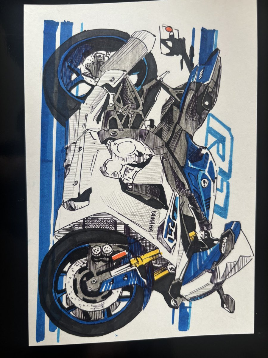 sora1nnn's tweet photo. #クルマやバイクを描いてる人は見せびらかしましょう 
最近は紙に描く良さを思い出した https://t.co/MTNW06D76x