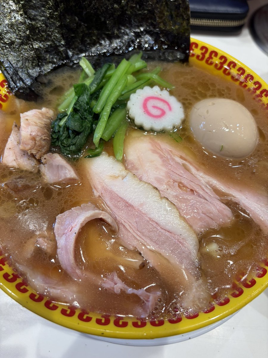 massa_jazz's tweet photo. 苦しい時こそ家系ラーメン https://t.co/HIKCAGjn6t