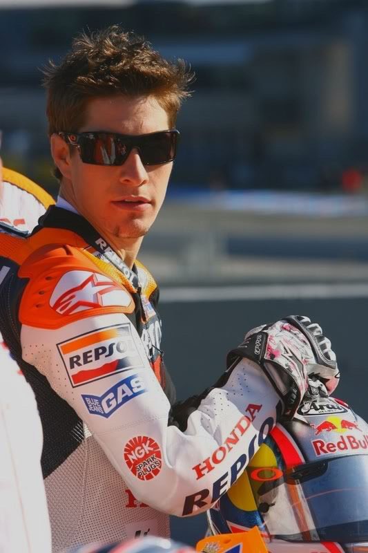 decadedances's tweet photo. random assortment of nicky hayden pics i have for today https://t.co/8zVjf4A2MI
