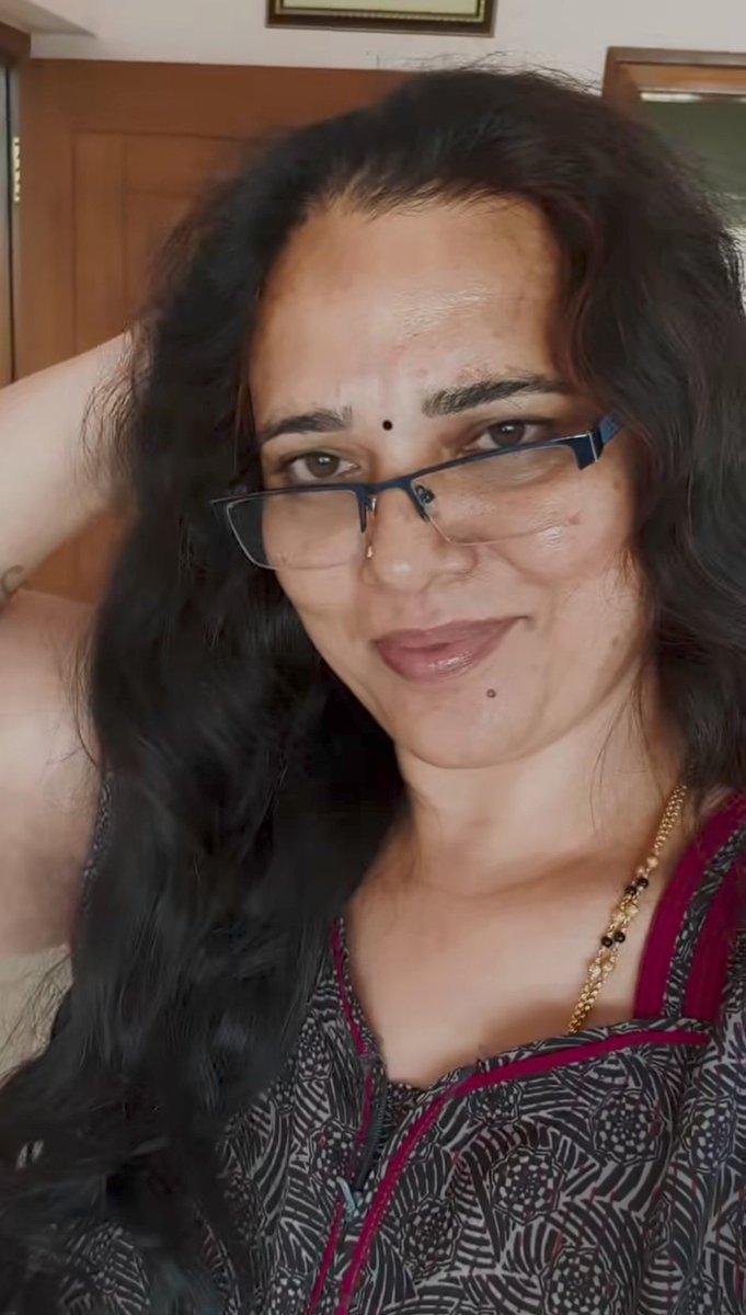 fomogawl's tweet photo. Mommy's 
Face #FaceFap #Mommy #Desi https://t.co/gumNWdaXj3
