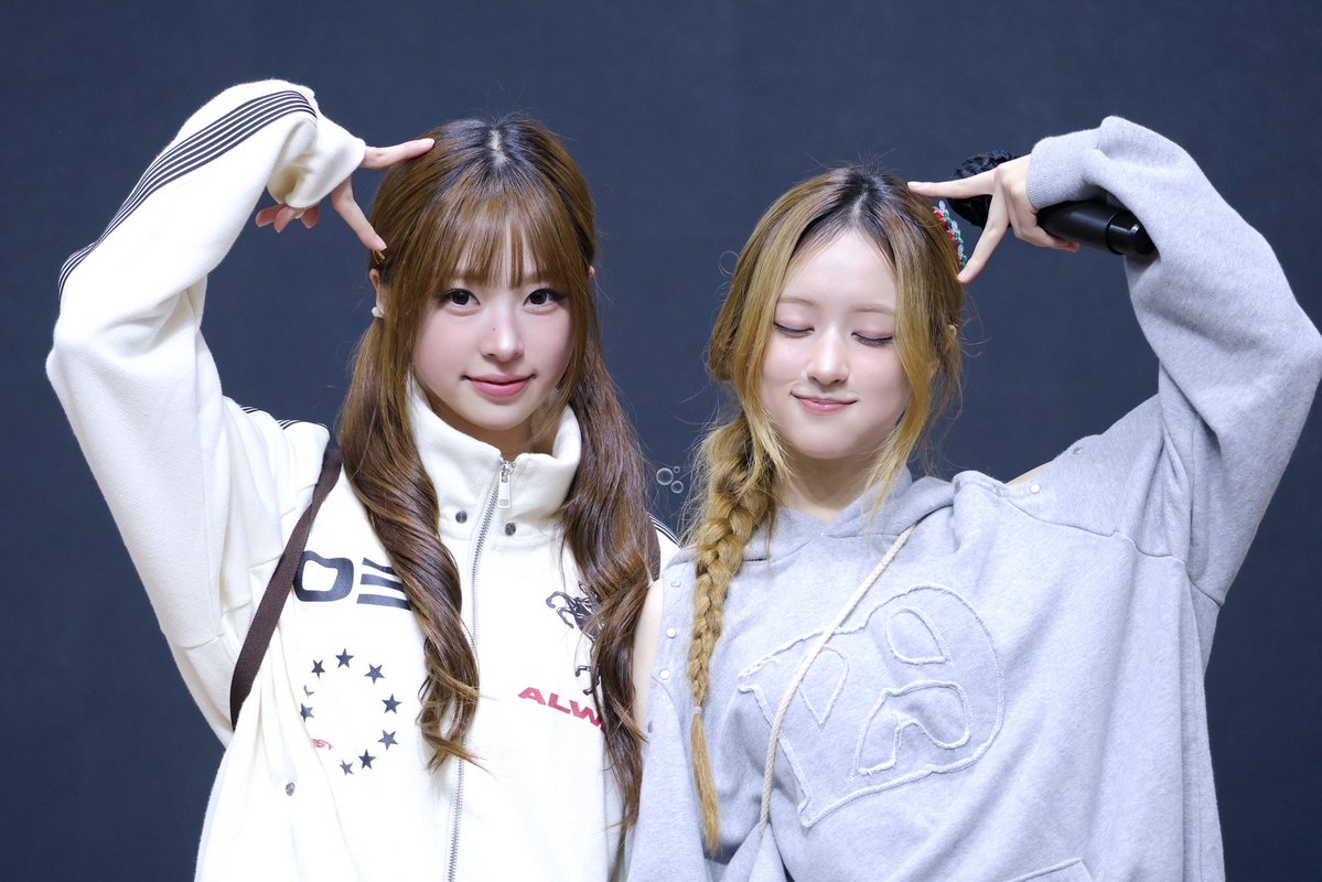 onestar724's tweet photo. 260916 메이크스타

고양이 두마리 있음!!🐱

#하트오브우먼 #지현 #류인
#HEARTOFWOMAN #JIHYUN #LIUYIN https://t.co/N4WQH4lAls