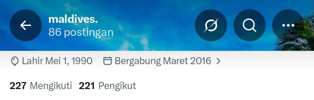 tdbok's tweet photo. @biwcorner @pointibe hotmail kakk 6x https://t.co/4QsqH6SzAA