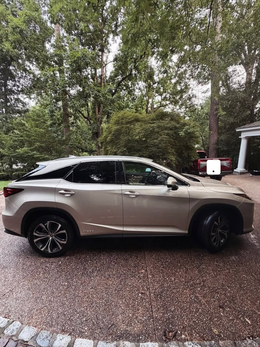 CathrineHeopp's tweet photo. Another happy customer and another vehicle looking its best. We’re grateful for everyone supporting The Detailing Bros as we continue to grow this summer. https://t.co/tvXgU8UVWT