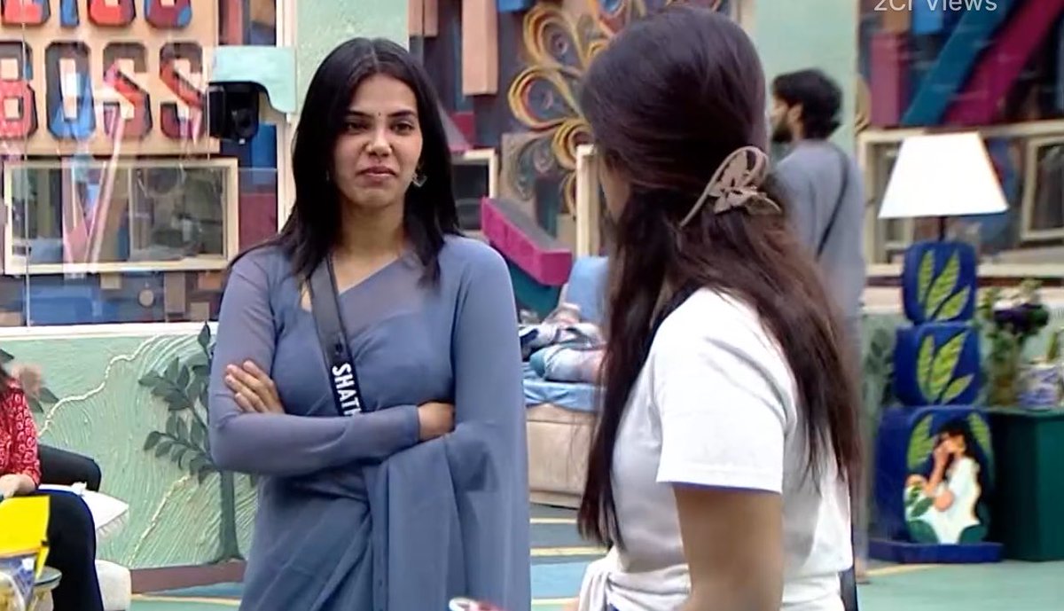 varsh_015's tweet photo. Women in saree is my favourite genre 😭💗

Alagiiii😍🩶
#Shathiga #BiggBossTamil10 https://t.co/GKBs1csHPp
