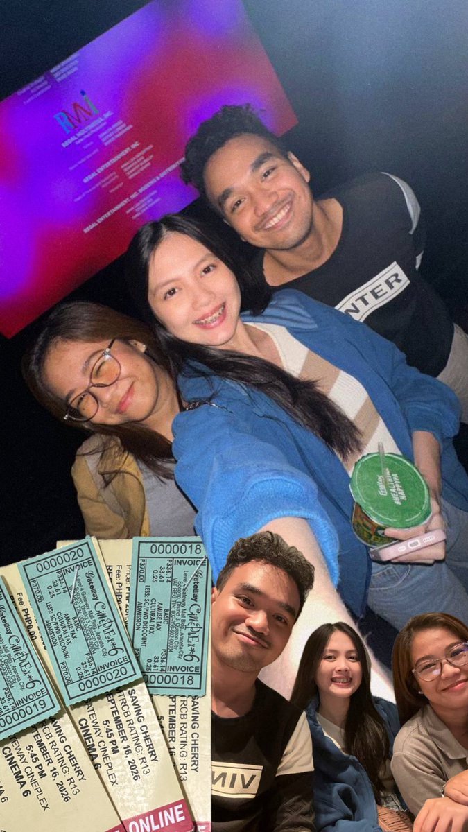 Gly_BarbieWorld's tweet photo. Cravings satisfied!! Finally nakanood ulit ng Saving Cherry 🍒 Kahit ilang beses na kaming nanood, gusto pa rin naming umulit kasi napakaganda talaga ng movie!! And this movie will make you laugh talaga 😂

SAVING CHERRY NOW ON ITS 3RD WEEK 
#SavingCherry https://t.co/FvaYRphCq0