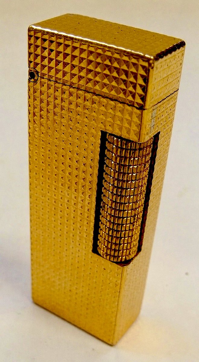 oelma__'s tweet photo. No one so far can guess what this is. https://t.co/F5dW3JjD5T