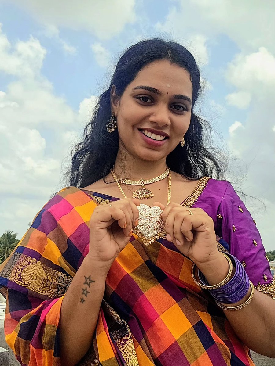 ActrezHub's tweet photo. #AbithaNaidu #Abitha https://t.co/XmwjG5BxhA