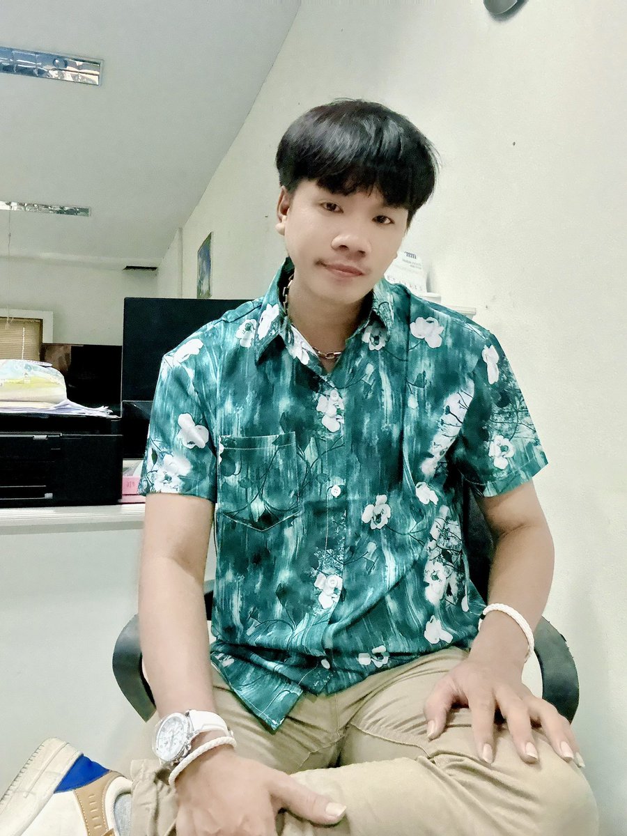 P4RNKUNG's tweet photo. @โอเชียน
,,,ไม่ต้องโลกสวย😏🫥
,,,ไม่ต้องกลัวว่าจะไม่มีใครคบ❤️💡
#ทำงานจ้าทำงาน #เซ็งคัก #โตน #CHP https://t.co/ZYsn9rIhAU