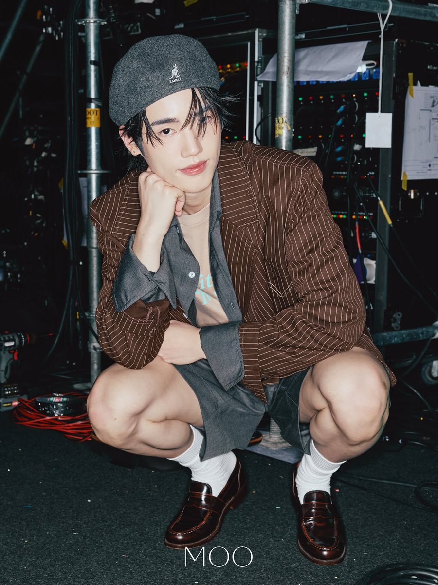 galleryofpeem's tweet photo. : moobangkok.official insta post 

#PEEMTANAT 
#9214KIDS 
#MOOBangkokAW26 #TheNeighborhoodBoy #MintAwards2026 https://t.co/uLjr2myxn6