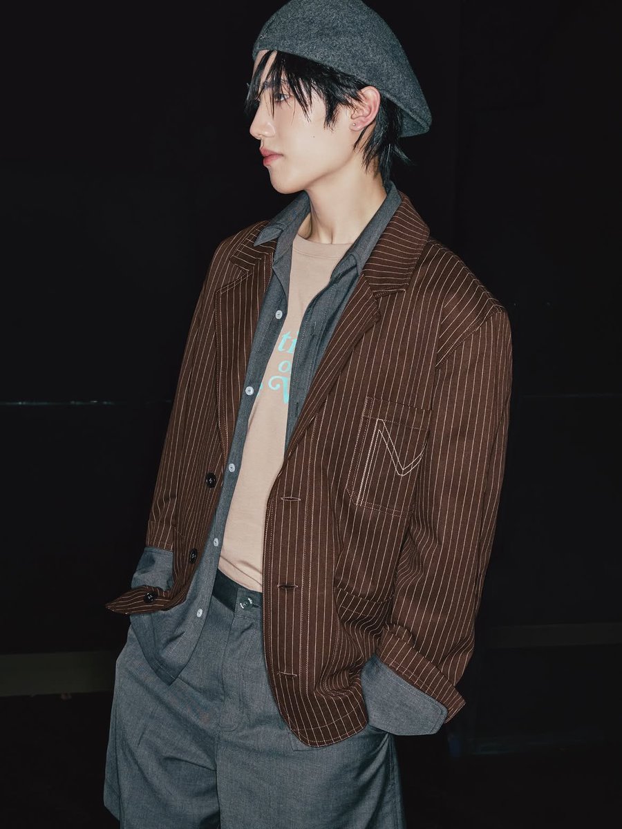 galleryofpeem's tweet photo. : moobangkok.official insta post 

#PEEMTANAT 
#9214KIDS 
#MOOBangkokAW26 #TheNeighborhoodBoy #MintAwards2026 https://t.co/uLjr2myxn6