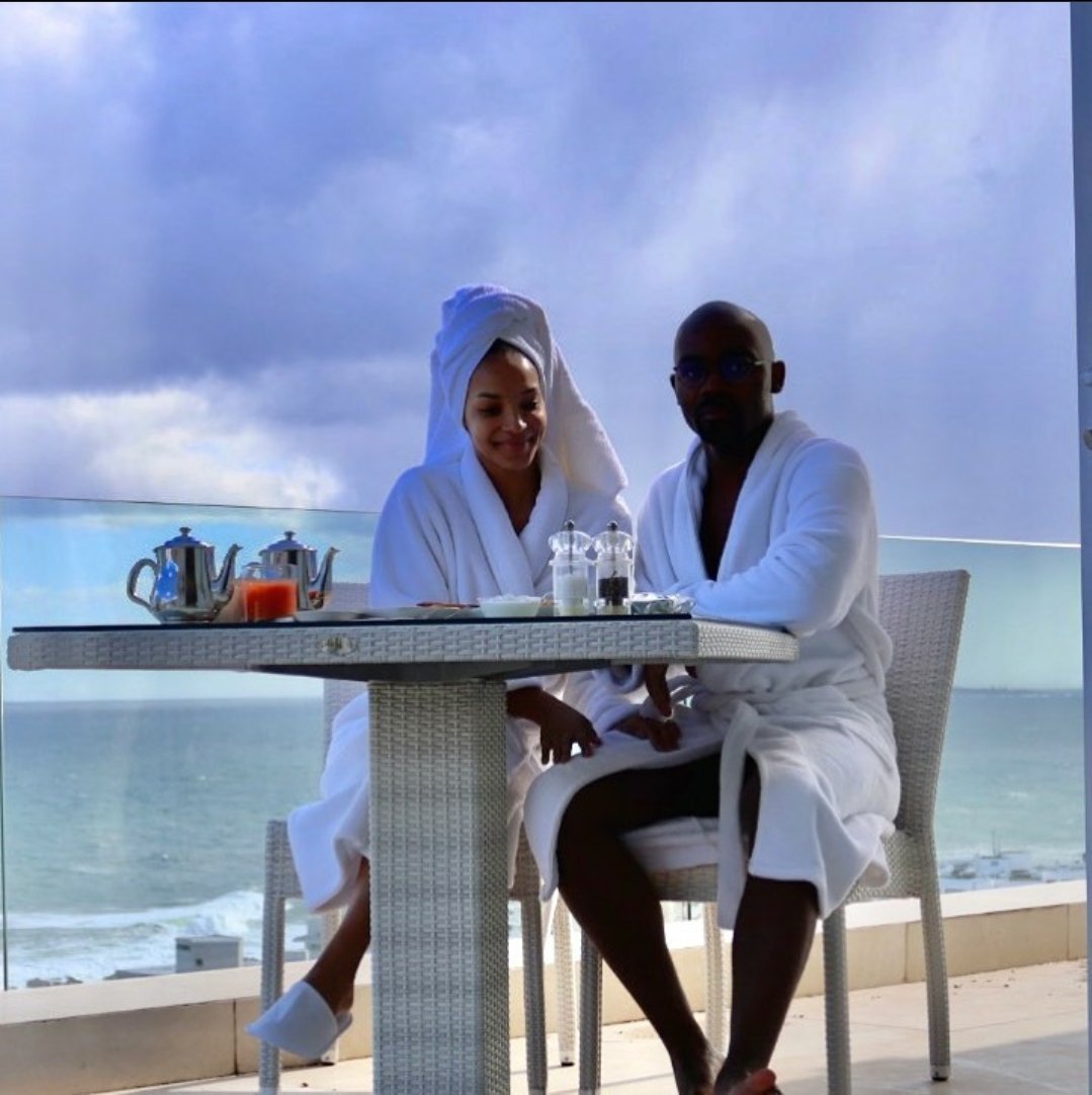 realnorma_kay's tweet photo. How come Dr Musa Mthombeni looks like a shadow 👀 https://t.co/HV70rycMU8