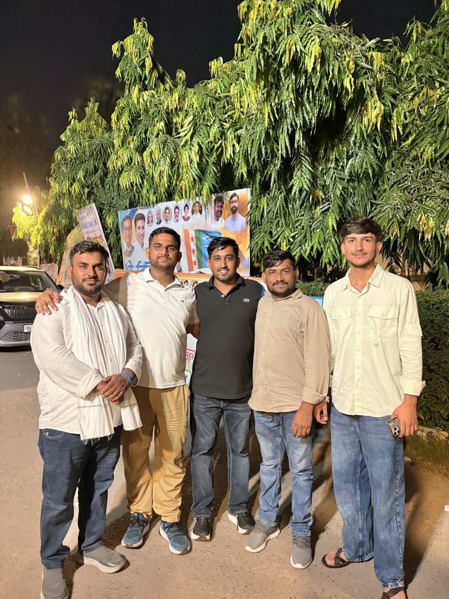 AzharBarmer's tweet photo. 📍 दिल्ली 
#dusuelection #nsui #nsuipannel #electioncampaign #delhiuniversity https://t.co/zT55Kz9JrU