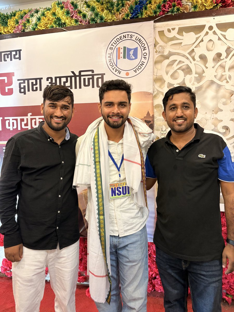 AzharBarmer's tweet photo. 📍 दिल्ली 
#dusuelection #nsui #nsuipannel #electioncampaign #delhiuniversity https://t.co/zT55Kz9JrU