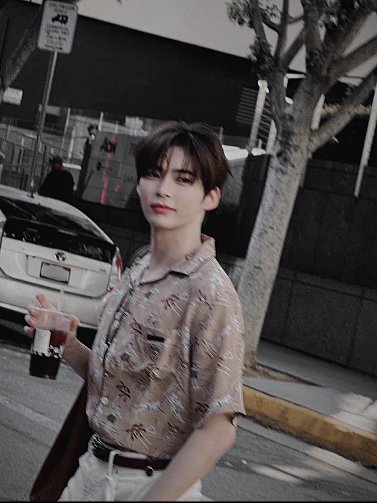 ketollate's tweet photo. ㅤㅤㅤ
📍𝙋𝙧𝙖𝙬𝙞𝙧𝙤𝙩𝙖𝙢𝙖𝙣, 𝙔𝙤𝙜𝙮𝙖𝙠𝙖𝙧𝙩𝙖

Menjadi warga wargi 𝙅𝙤𝙜𝙟𝙖. 
ㅤㅤㅤ https://t.co/S8ByE5BN3p