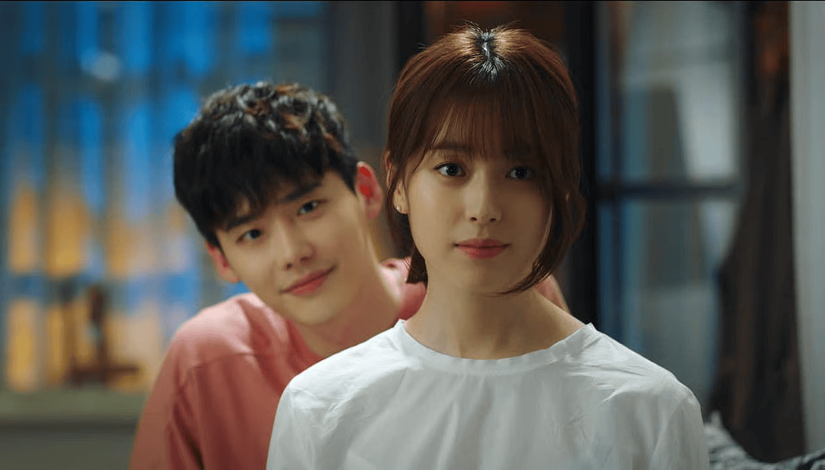 ShineSmile8's tweet photo. "W" KDrama Script: Ep1-16 https://t.co/x1lFOfSKNg https://t.co/y2SLE4BchH