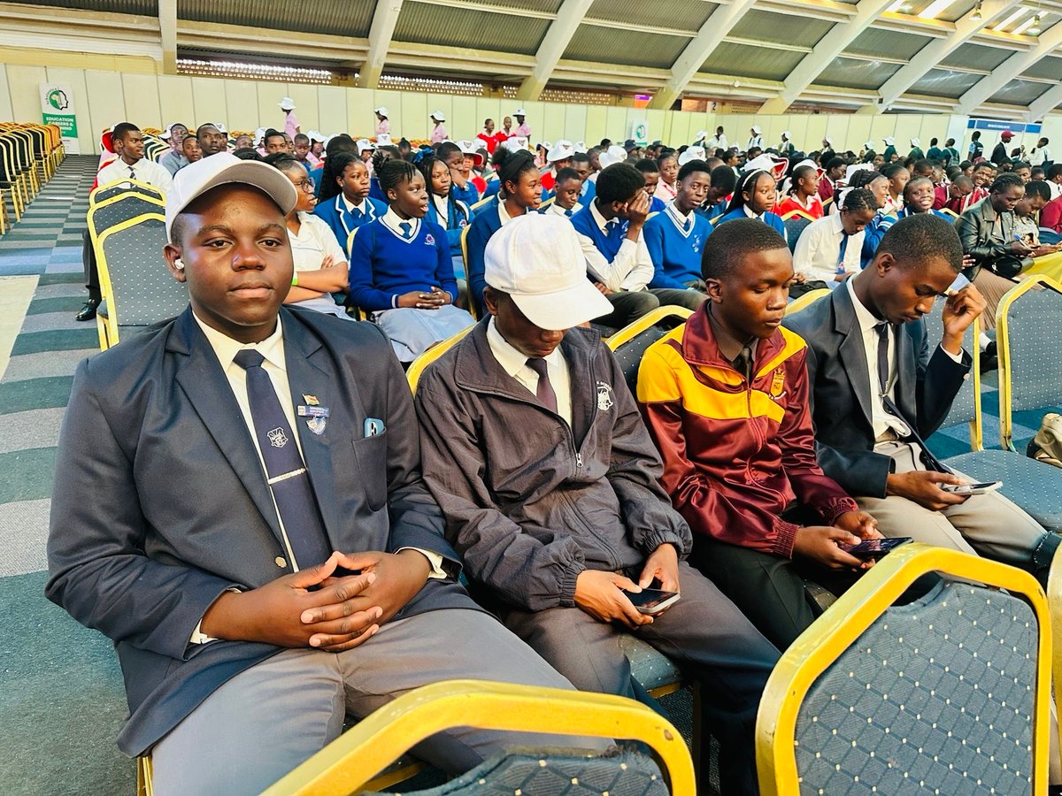 ZITF1's tweet photo. Favor won’t find you with a bad attitude." — Sicelo "STEMLady" Dube

A compelling reminder from today's Session A speaker at the Scholastica 2026 Expo. True entrepreneurship takes more than just a good idea—it requires personal discipline, financial foresight, genuine humility, and choosing to align with the right leaders.

#Scholastica2026 #STEMLady #KeyTakeaways #BusinessWisdom #SkillsThatMatter