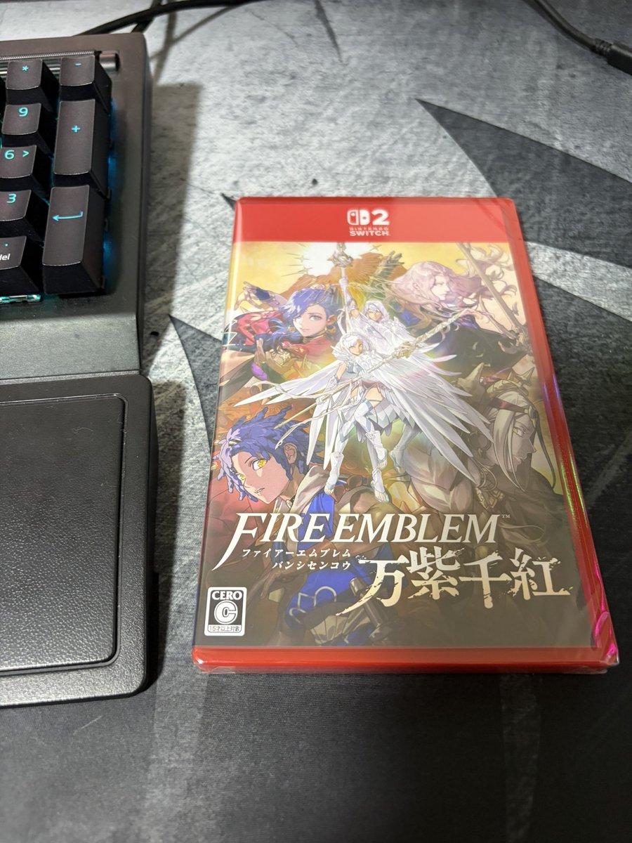 1kadayo's tweet photo. 買うつもり無かったのに買っちゃった😇 https://t.co/D6Sx9ntrmw