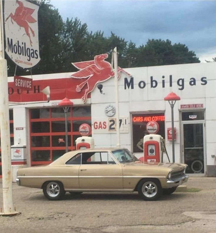 Selin_090's tweet photo. Eagle eyes only 

Can you spot one thing that shouldn't be here in 1957..

Winner gets $1000

Ends in 24 hour..! https://t.co/VGUr7o4LF6