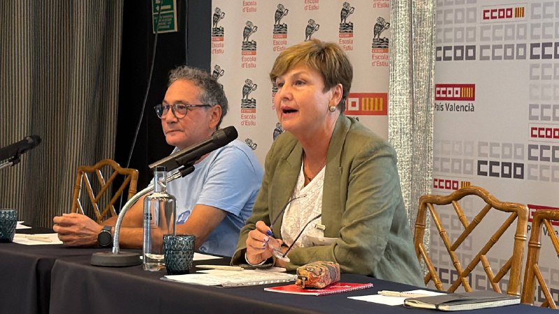 ccoopv's tweet photo. 🔴Delegades i delegats celebren la XXX #EscolaEstiu de CCOO PV, on debatran sobre com donar respostes a les noves realitats del treball

🗣️@manuelapascualr "El diàleg social i l'enfortiment de l'afiliació són claus per a millorar la situació laboral de la classe treballadora". https://t.co/hc6Zc3DkyI
