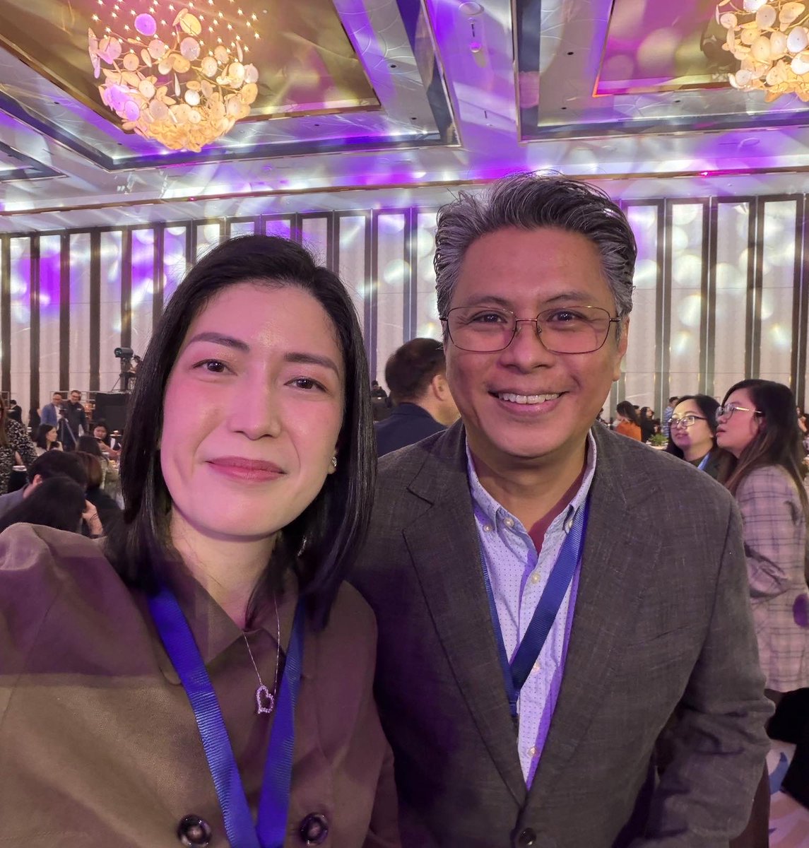 cgfsalonga's tweet photo. Paneling at the 33rd Public Relations Society of the Philippines Congress on “Cutting Through Digital Noise.” https://t.co/yVbkCTbHvS