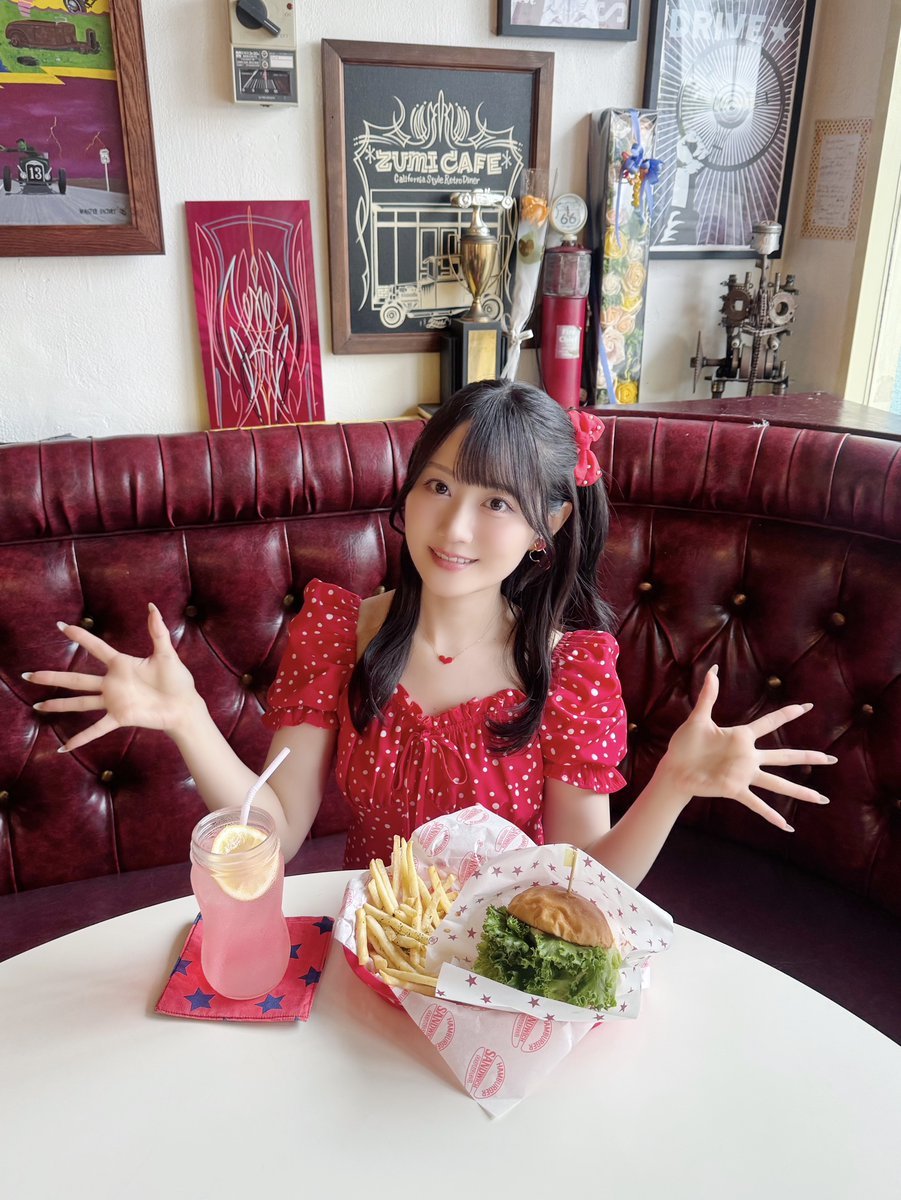 NeKoSeNinn's tweet photo. #小倉唯  19→30 https://t.co/Ptvna9w48W