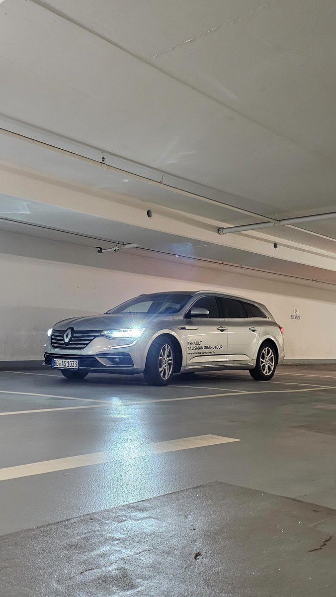 KhadijahEm4s2's tweet photo. Renault Talisman Grandtour

Longer than the sedan, yet more practical and elegant. Passengers enjoy exceptional comfort, even taller people. This elegant estate car excels in ride comfort and generous standard equipment. Combined fuel consumption: https://t.co/dQKqBF8dbE