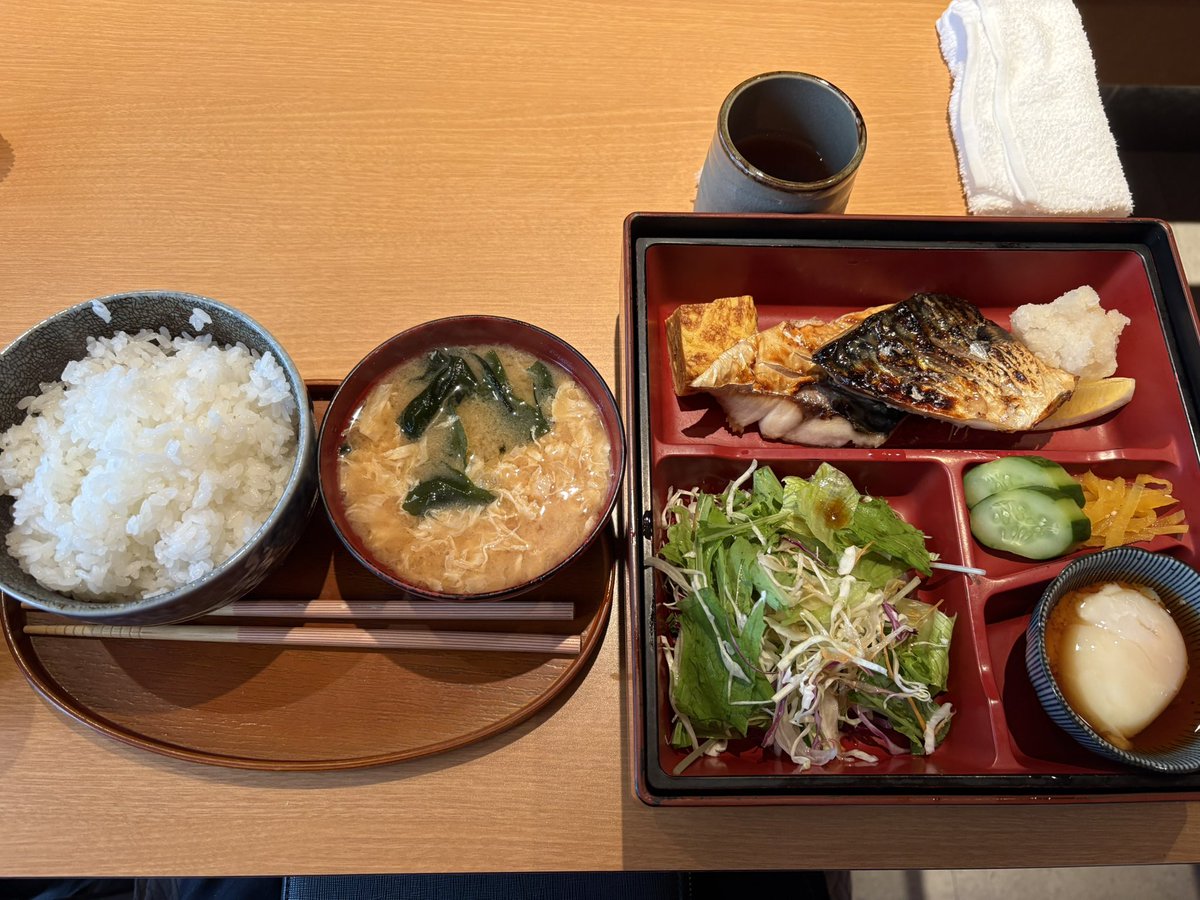 Ilohaaaaas's tweet photo. こういうの"が"イイ https://t.co/PyBMBPtFKI