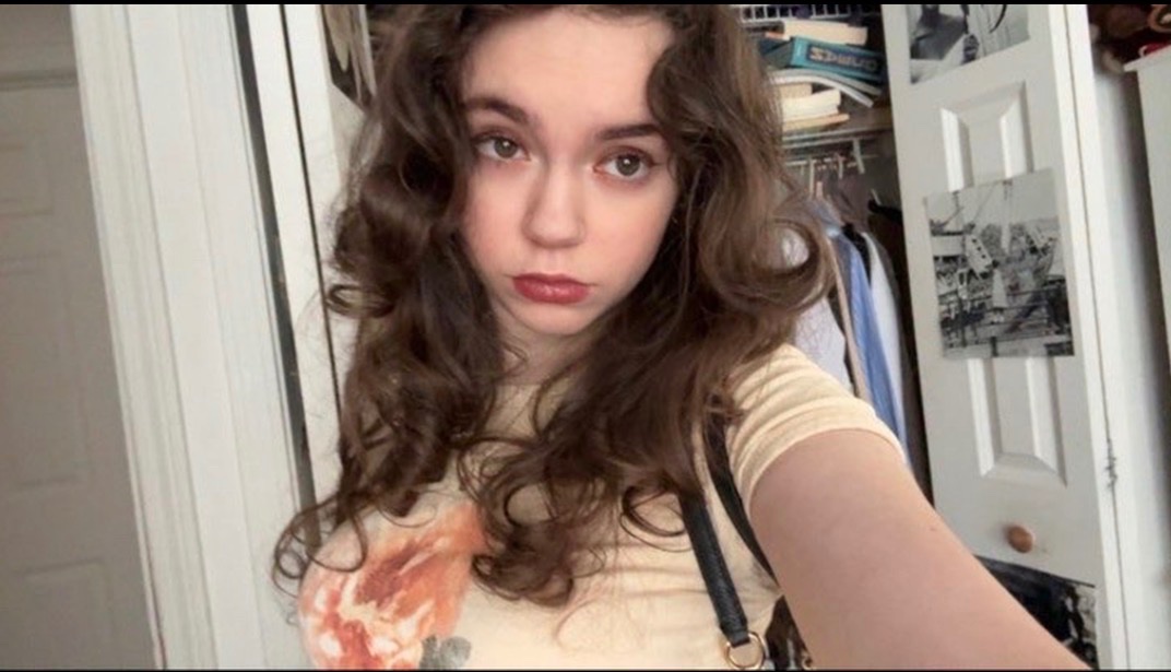 thegorillachese's tweet photo. Cuck wanted to show off an irl look at the slut guys

#cuck #cuckson #momson #incest #mom #milf #ntr #bull #bbc #imwf #wankchat #irl #irls #jerkbud #jerkoff #cum #orgasm https://t.co/zXTqiSA7tV