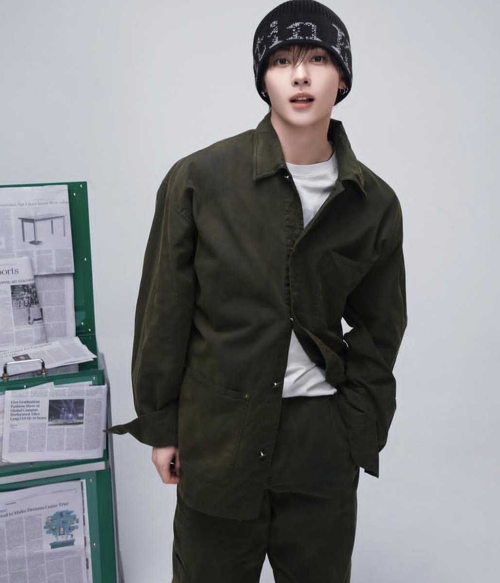 kh_bina5's tweet photo. So handsome #leeknow #minho #skz https://t.co/1qQRxjur9a